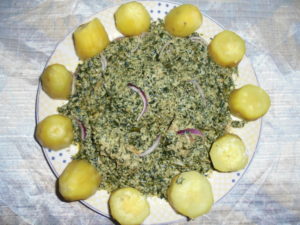 Ndolè, recette, cuisine, arachide. Plat de ndolè prêt à être servi