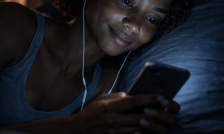 Chapitre 3 : Coup de foudre ou malédiction ? Le secret que L’eyra n&rsquo;osait pas avouer