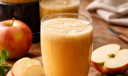 Jus de Pommes Maison :  L&rsquo;allié naturel contre le cholestérol