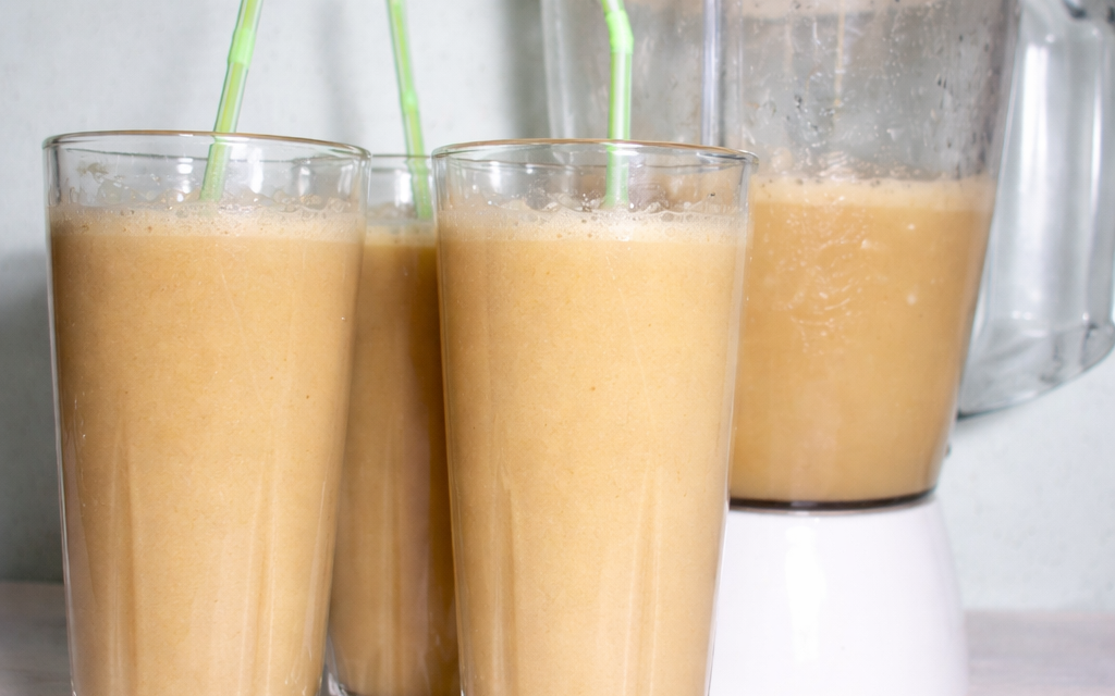 Smoothie Banane et Ananas : la boisson naturelle anti-stress
