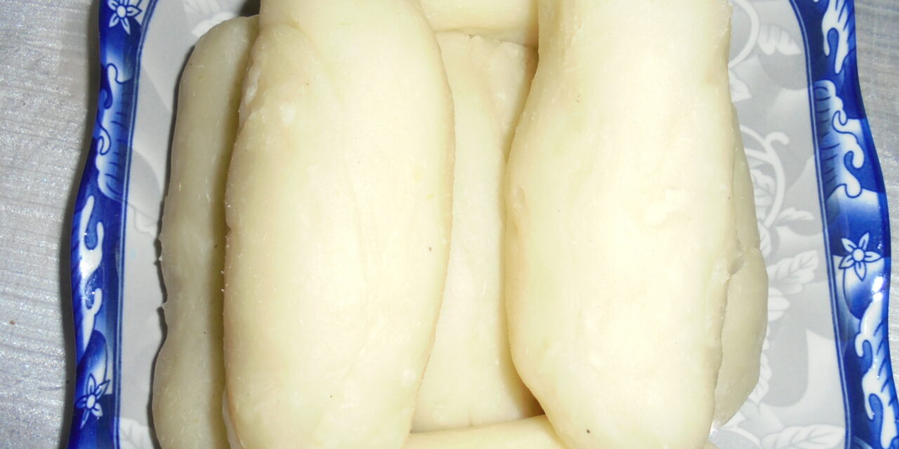 Recette Water Fufu : fabrication traditionnelle et secrets pour un fufu sans grumeaux