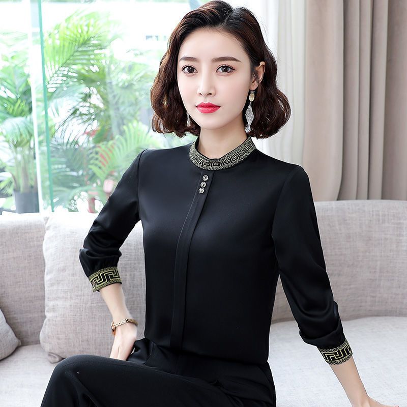 Chemise en mousseline de soie et velours – Image 2